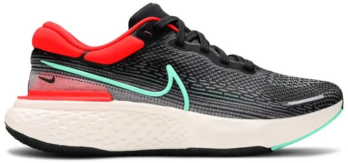 Nike ZoomX Invincible Run Flyknit 'Black Chile Red'